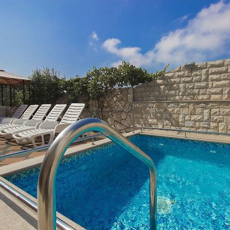 Apartments Lenija Ядрія Екстер'єр фото