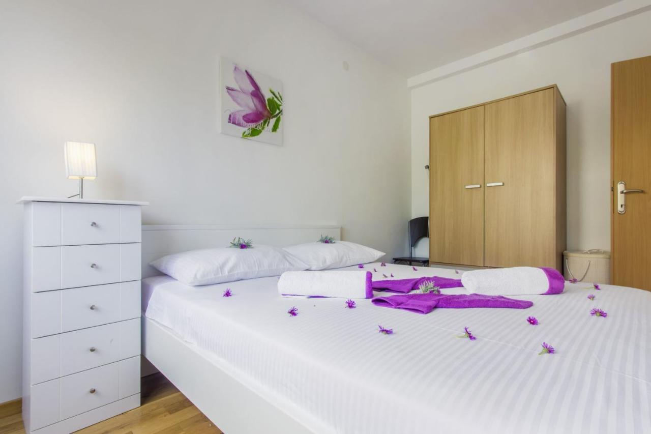Apartments Lenija Ядрія Екстер'єр фото
