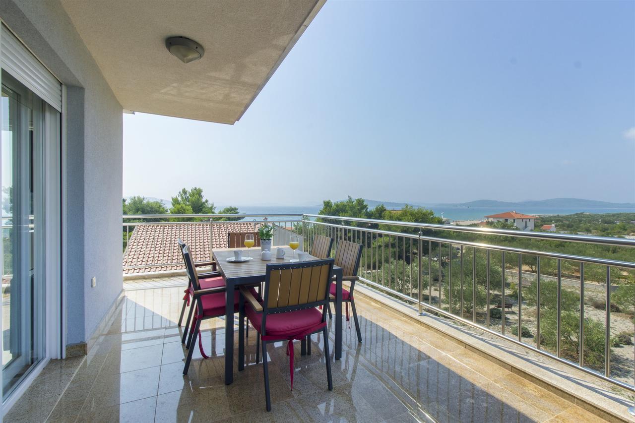 Apartments Lenija Ядрія Екстер'єр фото