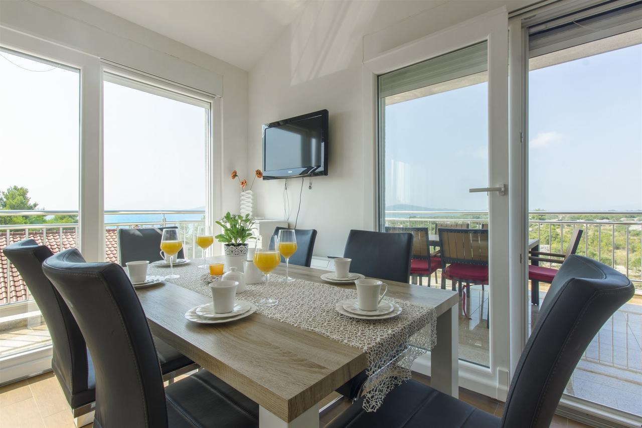 Apartments Lenija Ядрія Екстер'єр фото