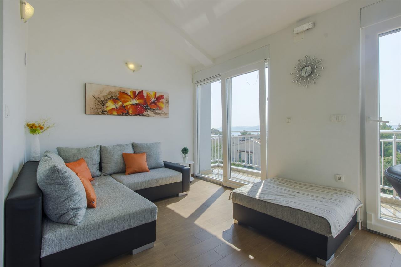 Apartments Lenija Ядрія Екстер'єр фото